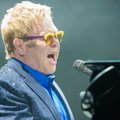 Britų poplegenda Eltonas Johnas pasitraukė iš „Twitter“ tinklo: man liūdna