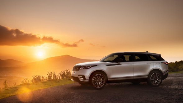 Lietuvą pasiekė atnaujintas „Range Rover Velar“