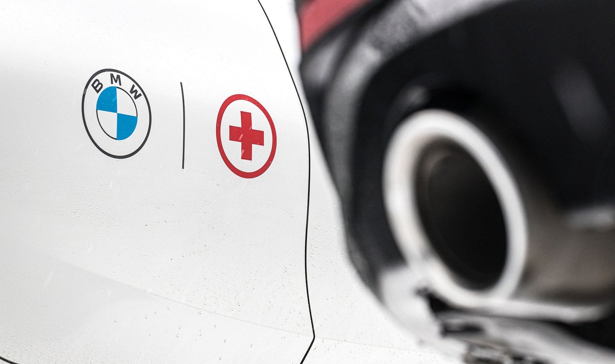 Saugesnėms medikų kelionėms karantino metu – BMW automobiliai