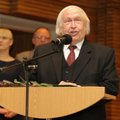 Klaipėdos kultūros magistras Bernardas Aleknavičius atsisakė titulą patvirtinančio žiedo