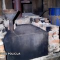 Plungės rajone rastas naminės degtinės gamybos fabrikėlis