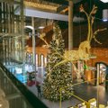 Kauno „Akropolyje“ sukūrė įspūdingą Kalėdų pasaką: kilometras šviečiančių girliandų ir 300 000 lempučių