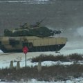 JAV išbandė savo tankus karinėse pratybose Lenkijoje