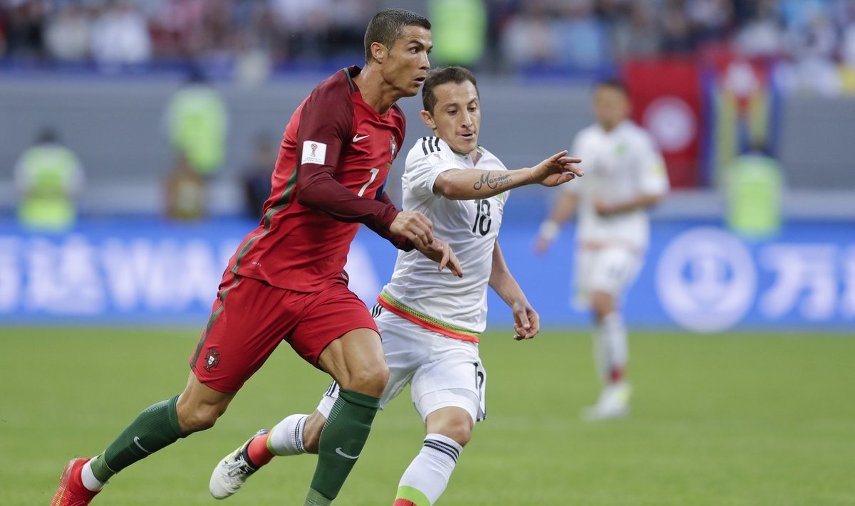 FIFA Konfederacijų taurės turnyras: Portugalija - Meksika