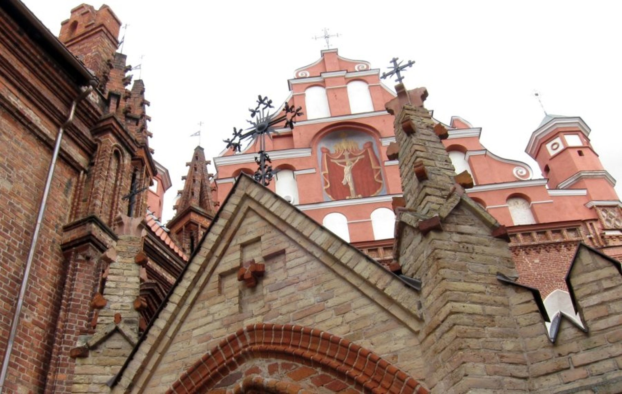 Vilniaus Bernardinų Bažnyčioje – Netikėtas Radinys - Delfi