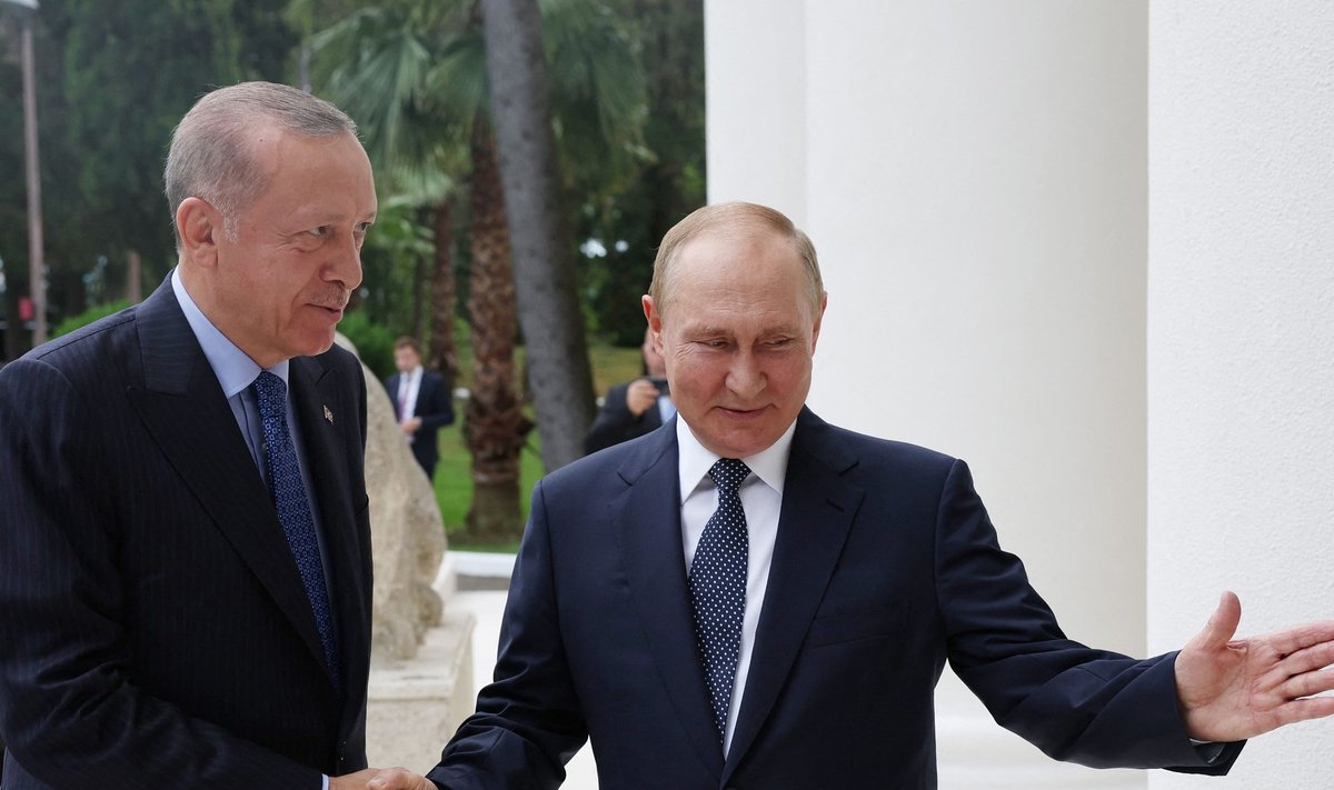 Rusijos prezidentas Vladimiras Putinas ir Turkijos vadovas Recepas Tayyipas Erdoganas