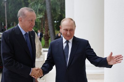 Rusijos prezidentas Vladimiras Putinas ir Turkijos vadovas Recepas Tayyipas Erdoganas