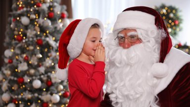 Kalėdų Senelį „išdavė“ kojinės – daugiau per šventes jis nebeatėjo