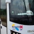 Panaikinus autobusų maršrutą Rokiškis-Šiauliai kilo gyventojų nepasitenkinimas: remia parašais, bet ne bilietais?