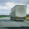 У литовских перевозчиков могут возникнуть проблемы с прохождением техосмотра за границей