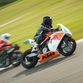 Kuris greitesnis, įrodys motociklininkų dvikovose