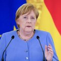 В День германского единства Меркель призвала сохранить демократию в ФРГ
