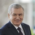 Uzbekistano lyderis po referendumo paskelbė pirmalaikius prezidento rinkimus