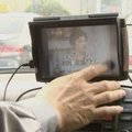 Pietų Korėjos teismas leido vairuojant žiūrėti televizorių