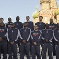 Rusijos milijardierius susitiko su įsigytos „New Jersey Nets“ komandos krepšininkais