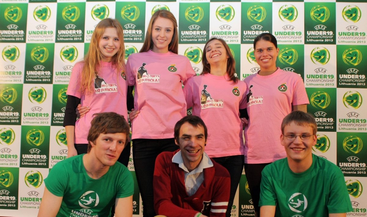 Europos U19 futbolo čempionato savanoriai