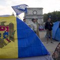 Iš Moldovos bankų išgaravęs milijardas išjudino šalį