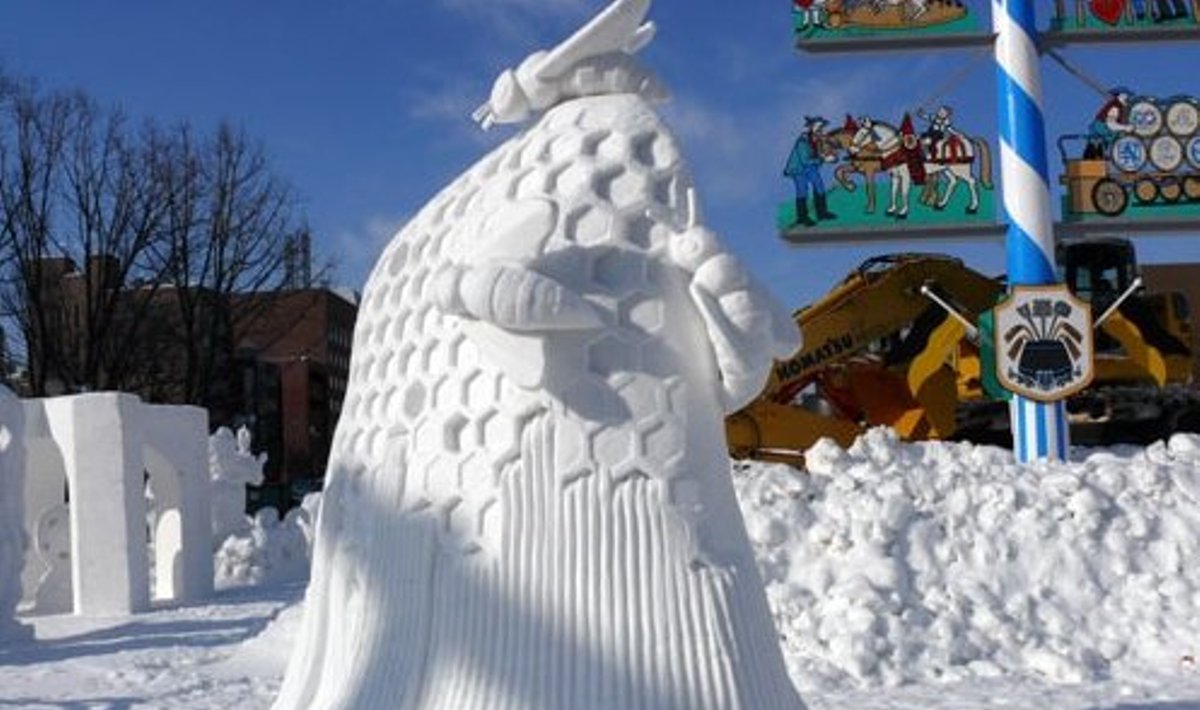 Lietuvių sniego skulptūra, snowfes.com nuotr.