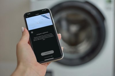 Lengvas lyginimas su „EasyIron“ sumažina medvilninių audinių susiglamžymą ir padeda tausoti audinį