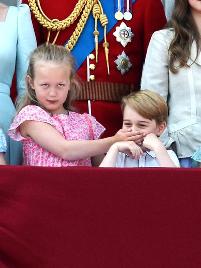 Princas George‘as ir jo pusseserė Savannah Phillips