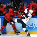 Šiaurės Amerikos derbį ant olimpinio ledo po ilgos pertraukos laimėjo JAV rinktinė