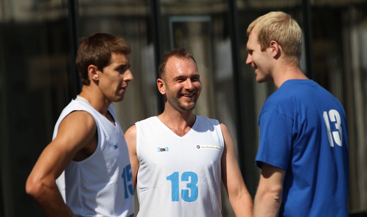 Mindaugas Lukauskis ir Jonas Vainauskas dalyvauja labdaros turnyre