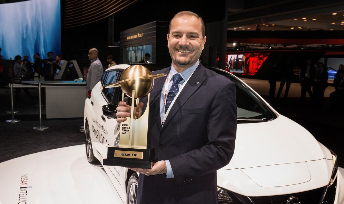 Naujajam „Nissan Leaf“ – „Pasaulio žaliojo automobilio 2018“ apdovanojimas