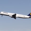 „Lufthansa“ lėktuvas vos nesusidūrė su bepilotėmis skraidyklėmis