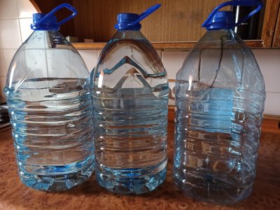 Tiek geriamo vandens namuose mums užtenka savaitei