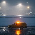 Naktį Rygos oro uoste nuo tako nuslydo „airBaltic“ lėktuvas