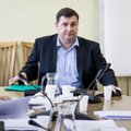 Journalist at center of influence probe testifies to Seimas committee