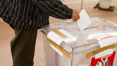 23 partie mają prawo wystartować w jesiennych wyborach do Sejmu. Do AWPL dołączyły 34 osoby