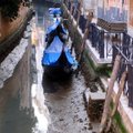 Nekasdieniai vaizdai: Venecijos kanalai – beveik be vandens