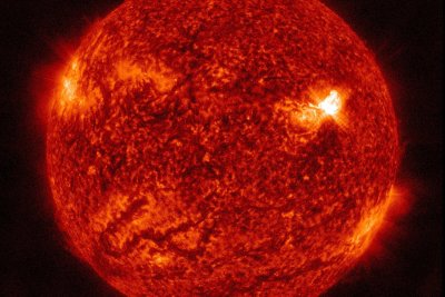 Saulės dėmė AR3110. NASA/Spaceweather.com/helioviewer.org nuotr.