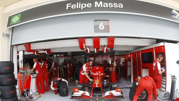 Ispanijos GP šeštadienio treniruotėje greičiausias buvo F.Massa