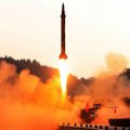 Šiaurės Korėja išplatino naujos paleistos raketos nuotraukas