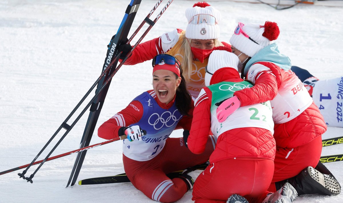 ROC moterų slidinėjimo estafetės komanda
