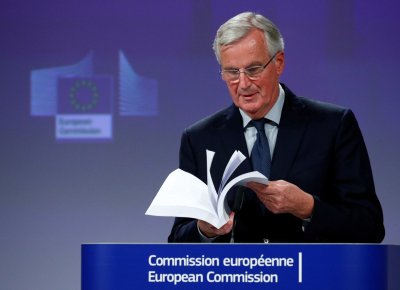 ES ir Britanija paskelbė 585 puslapių „Brexit“ sutarties projektą