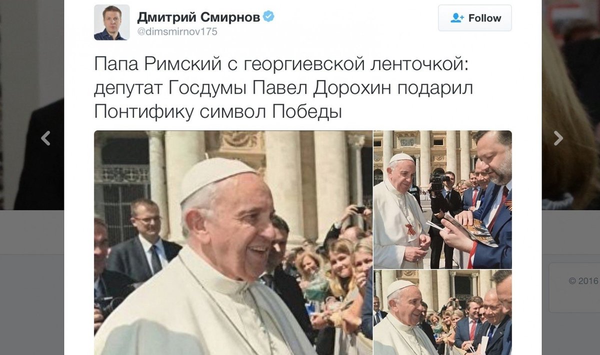 Popiežius Pranciškus su Georgijaus juostele