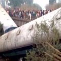 Kraupi traukinio avarija Indijoje: yra žuvusių ir sužeistų