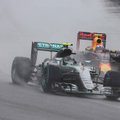 L. Hamiltonas ir M. Verstappenas skirtingai matė lenktynes Brazilijoje