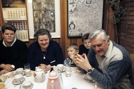 Algirdas Brazauskas su pirmąja šeima