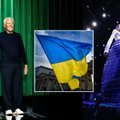 Giorgio Armani madų šou metu išradingai pagerbė Rusijos karą kenčiančius Ukrainos žmones: mes nenorime švęsti