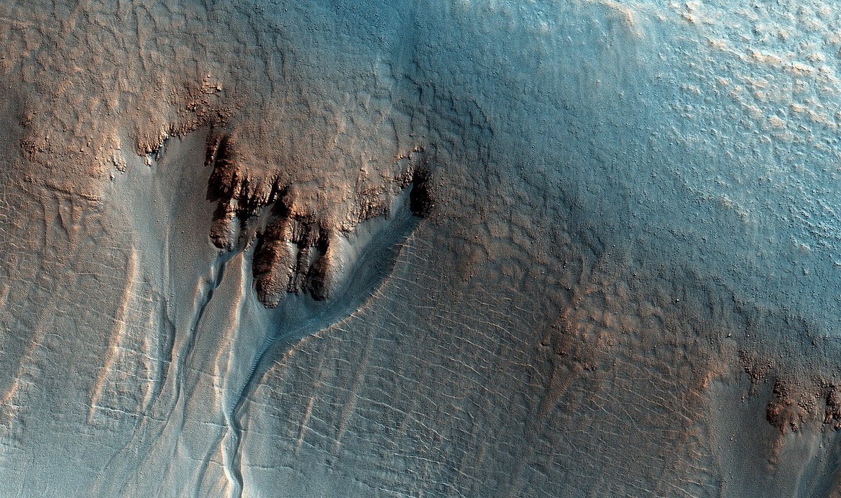 Grioviai Marso kraterio sienoje