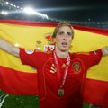 Karjerą baigia Ispanijos futbolo herojus Fernando Torresas