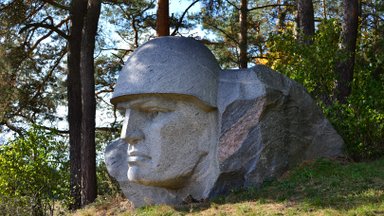 229 sowieckich pomników znajdzie się w skansenie IPN w Bornem-Sulinowie