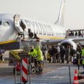 „Ryanair“ streiko metu keleiviai liko ir be skrydžio, ir be pinigų