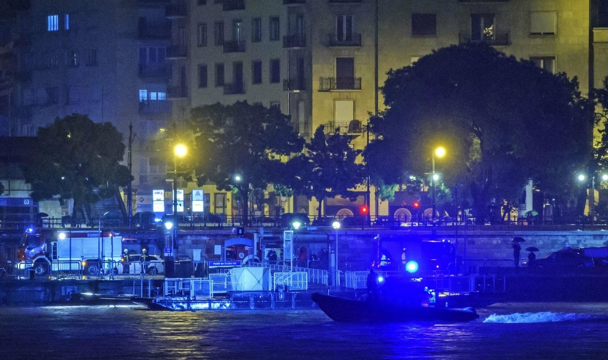 Budapešte nuskendus laivui žuvo septyni turistai, dar 19 dingo