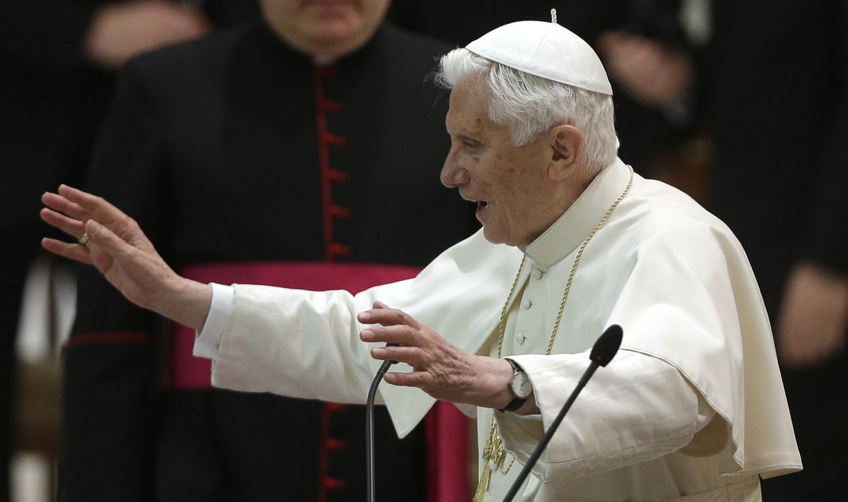 Popiežiaus Benedikto XVI atsisveikinimas su Romos vyskupijos kunigais