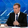 После интервью Медведева тег "жалкий" вышел в мировые тренды
